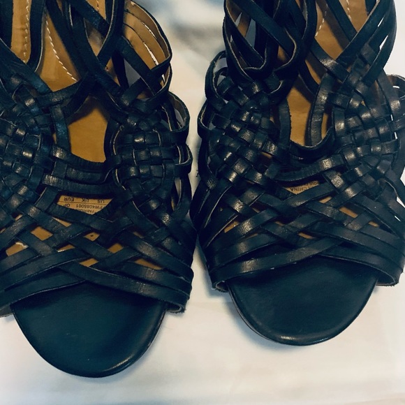 Fossil  strappy and sexy platform shoes - Picture 2 of 8